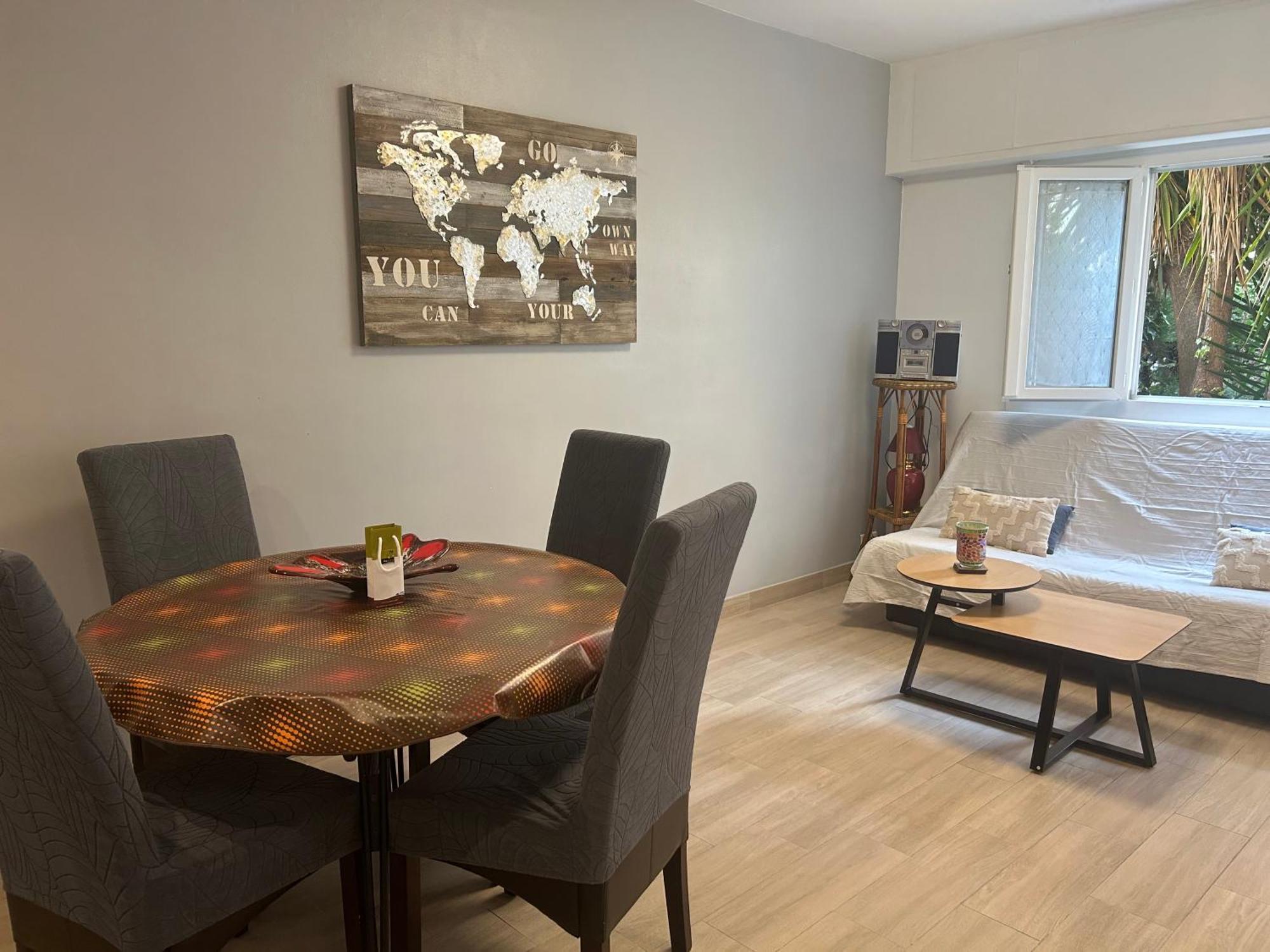 Location Saisonniere Apartamento Menton Exterior foto